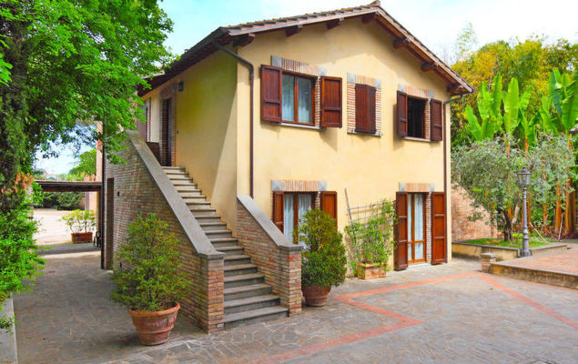 Montecorneo - Photo 2