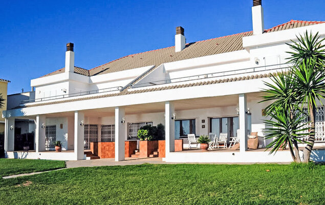 Urb.Maricel - Photo 1