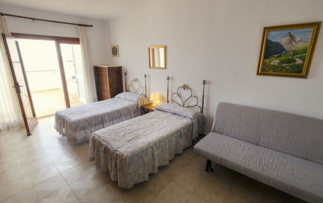 Urb.Maricel - Photo 13