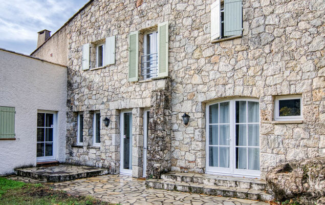 Les Grenaches - Photo 1